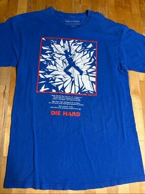 Die Hard shattered glass graphic Tshirt